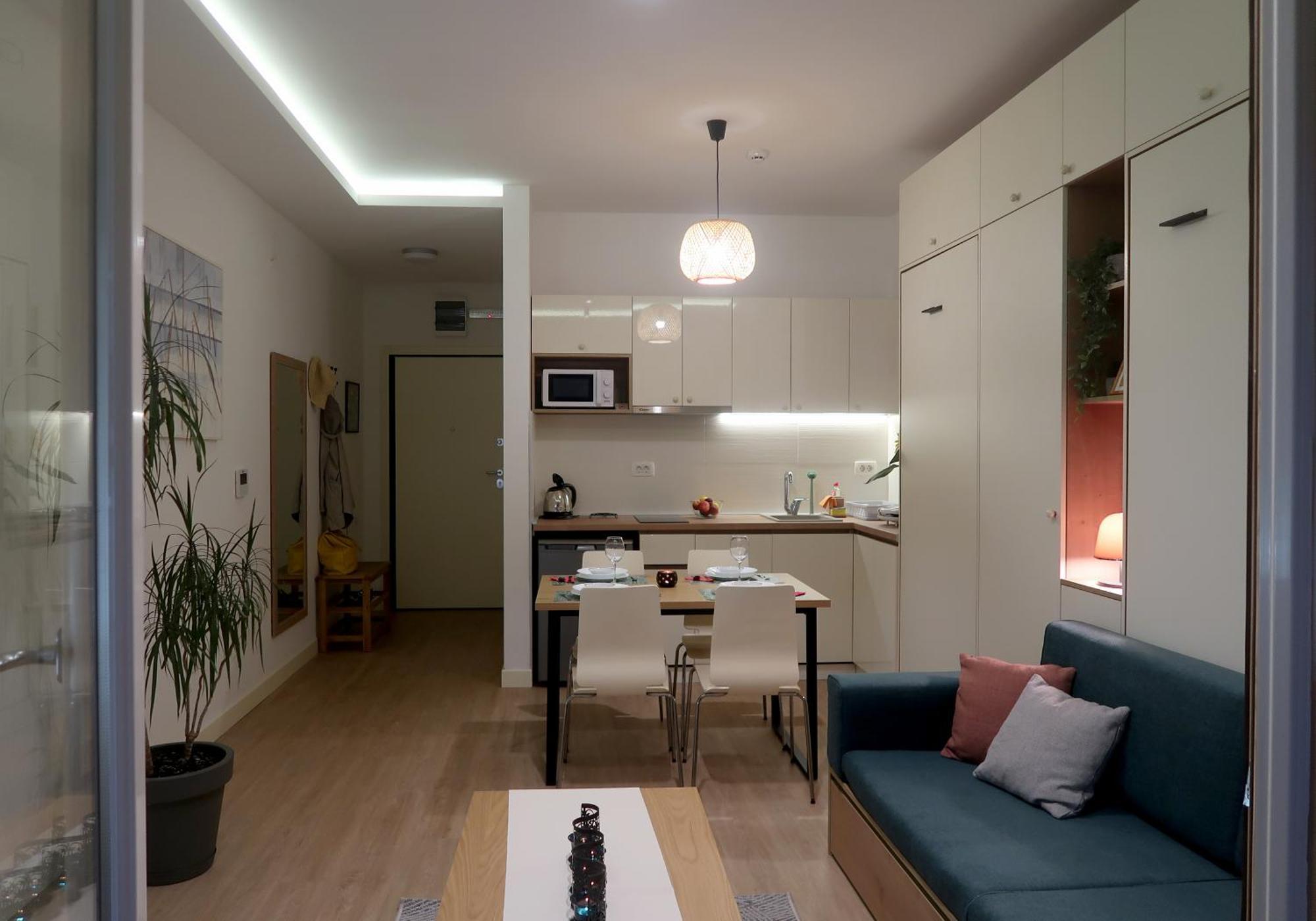 Cozy Nest, 350M To Beach, Free Parking, Wi-Fi Kotor Ngoại thất bức ảnh