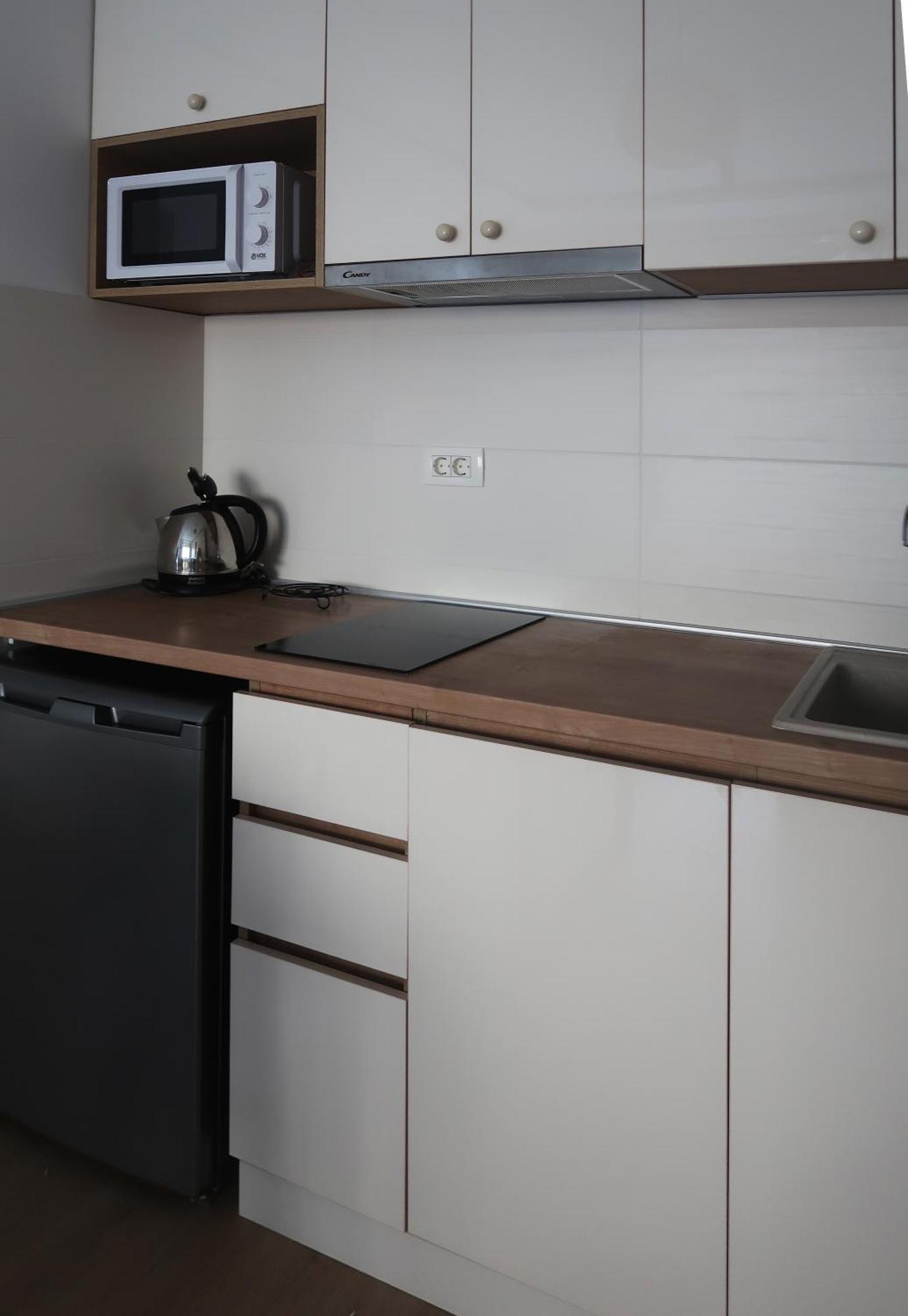 Cozy Nest, 350M To Beach, Free Parking, Wi-Fi Kotor Ngoại thất bức ảnh