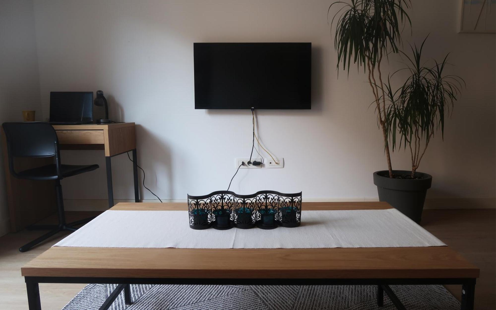 Cozy Nest, 350M To Beach, Free Parking, Wi-Fi Kotor Ngoại thất bức ảnh