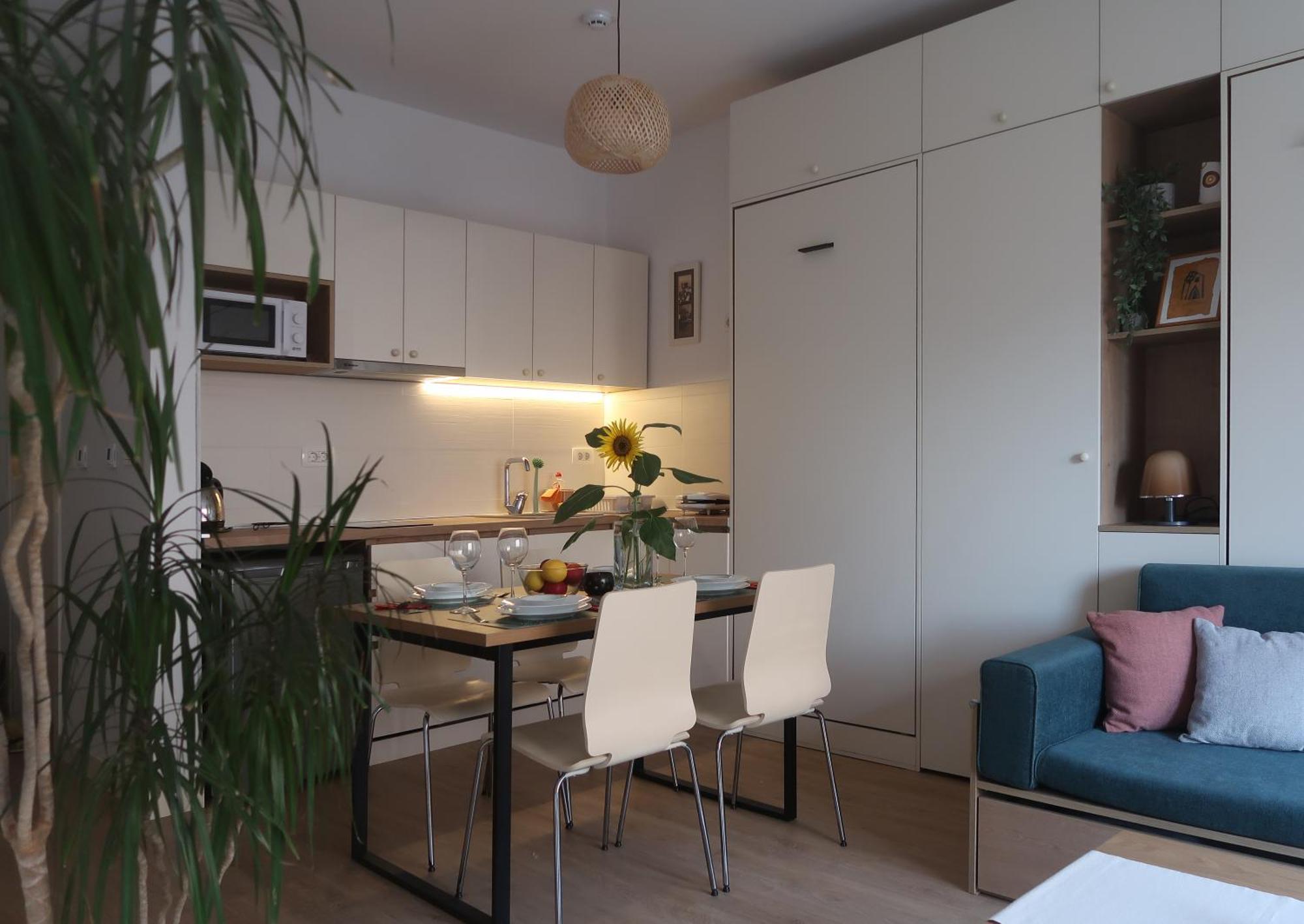 Cozy Nest, 350M To Beach, Free Parking, Wi-Fi Kotor Ngoại thất bức ảnh