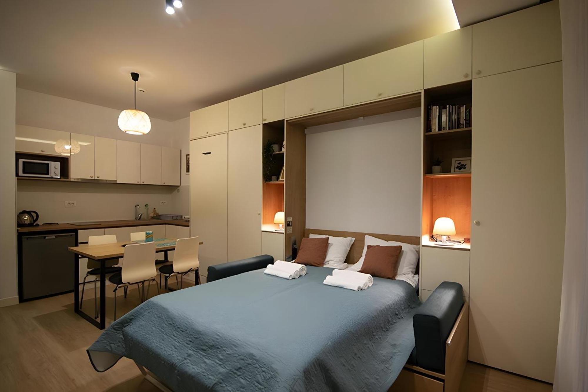 Cozy Nest, 350M To Beach, Free Parking, Wi-Fi Kotor Ngoại thất bức ảnh